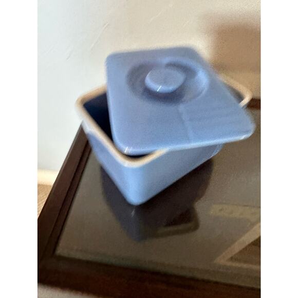 Vintage Art Deco Hall China Delphinium Blue Phoenix cov'd Refrigerator Dish - Picture 10 of 13